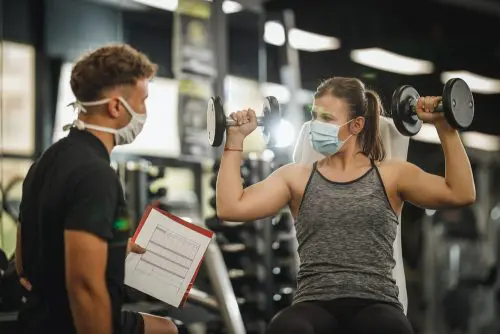 Corona-Pandemie - Zulässigkeit Personal Training als Einzeltraining in geschlossenen Räumen