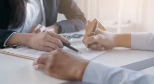 Die Verzichtserklärung: Formen, Folgen, praktische Beispiele und mögliche Fallstricke